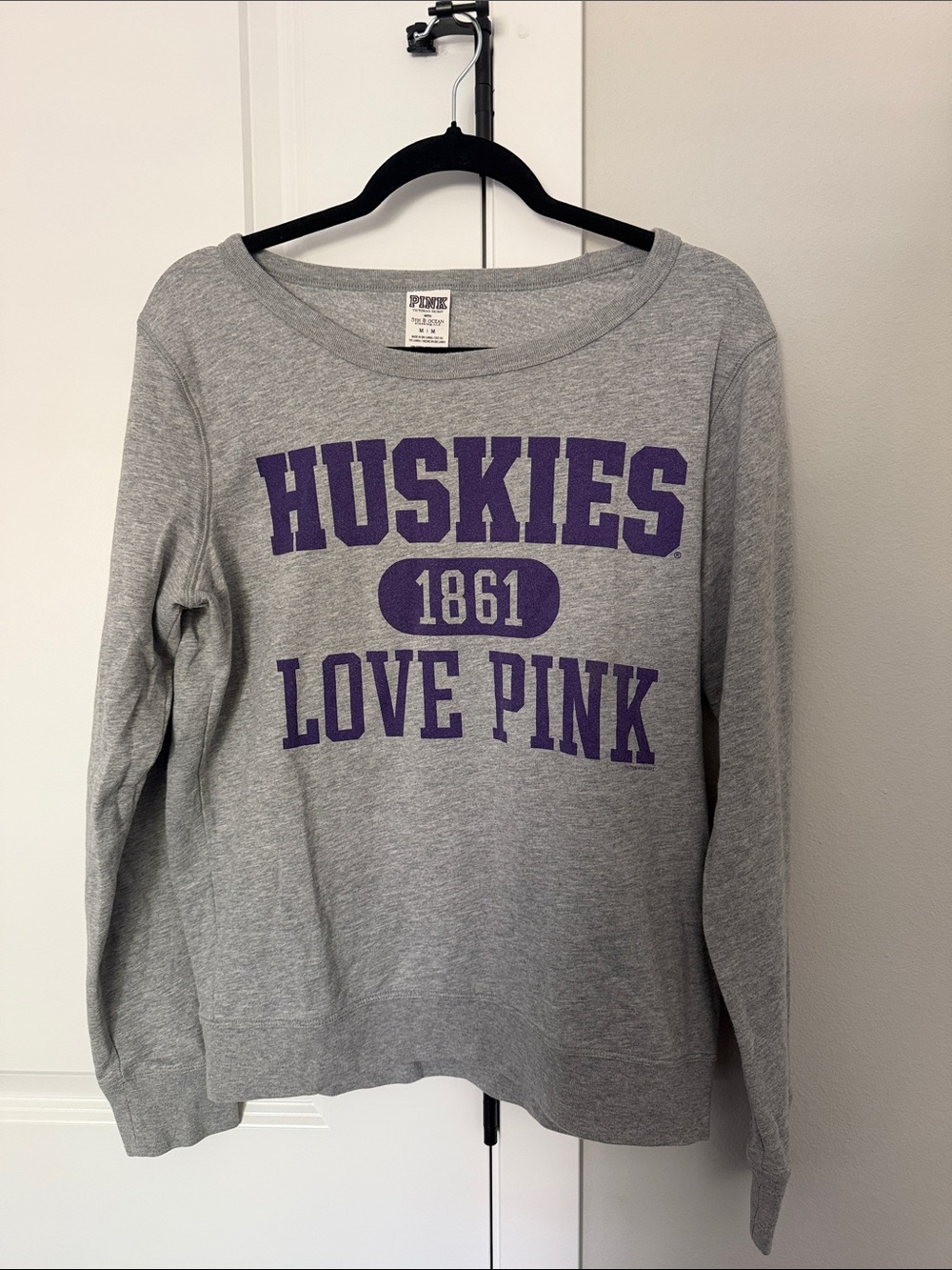 PINK Victoria's Secret Gray Crewneck with Purple Huskies Graphic